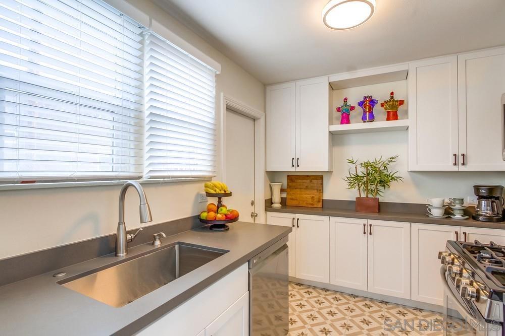 MLS #250021664SD img 6