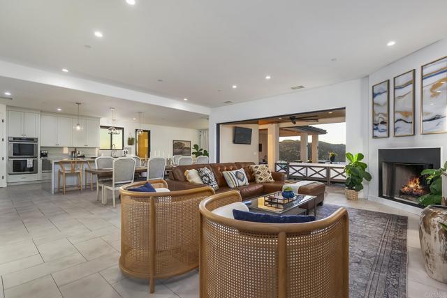 328 AMY WAY, Alpine CA: https://media.crmls.org/mediaz/a6a1101a-3e37-4159-8fce-64af2c5f40d6.jpg