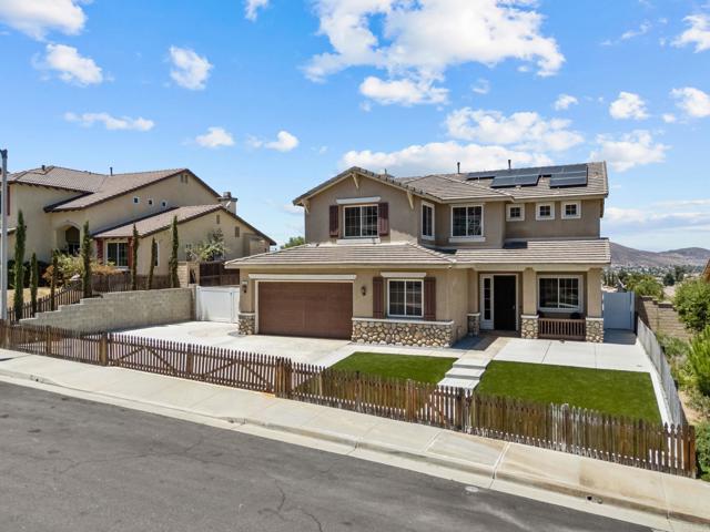 28303 Pinyon Pine Court, Menifee CA: https://media.crmls.org/mediaz/a6a1aea3-180a-4e57-b816-6b5b7701d7cb.jpg