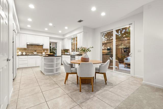 34798 Williams Way, Union City CA: https://media.crmls.org/mediaz/a6a26fbc-7e4b-438b-850e-499629eee041.jpg