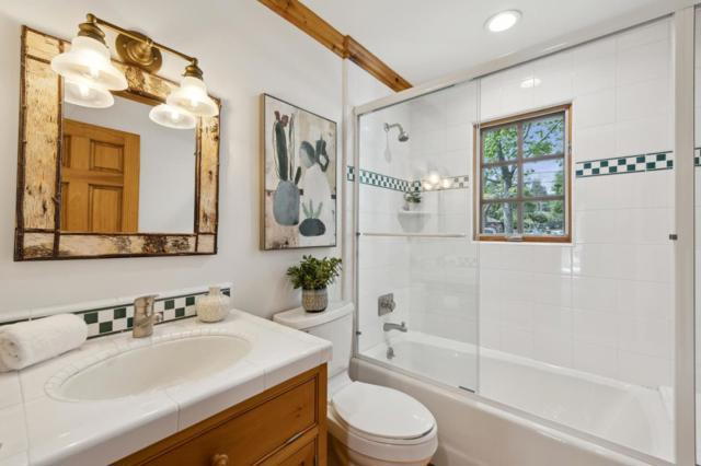 655 Berry Avenue, Los Altos CA: https://media.crmls.org/mediaz/a6a37029-0a3a-4580-9486-c82f76bc2750.jpg