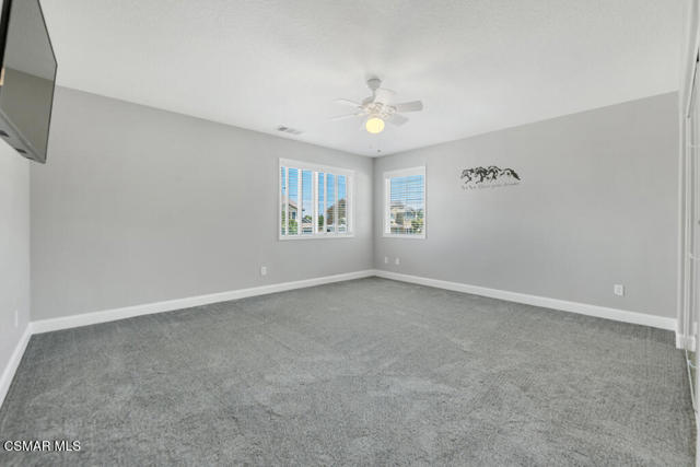 42333 Highland Court, Lancaster CA: https://media.crmls.org/mediaz/a6a392d3-f5e3-4cc4-9c58-e8103fe54763.jpg
