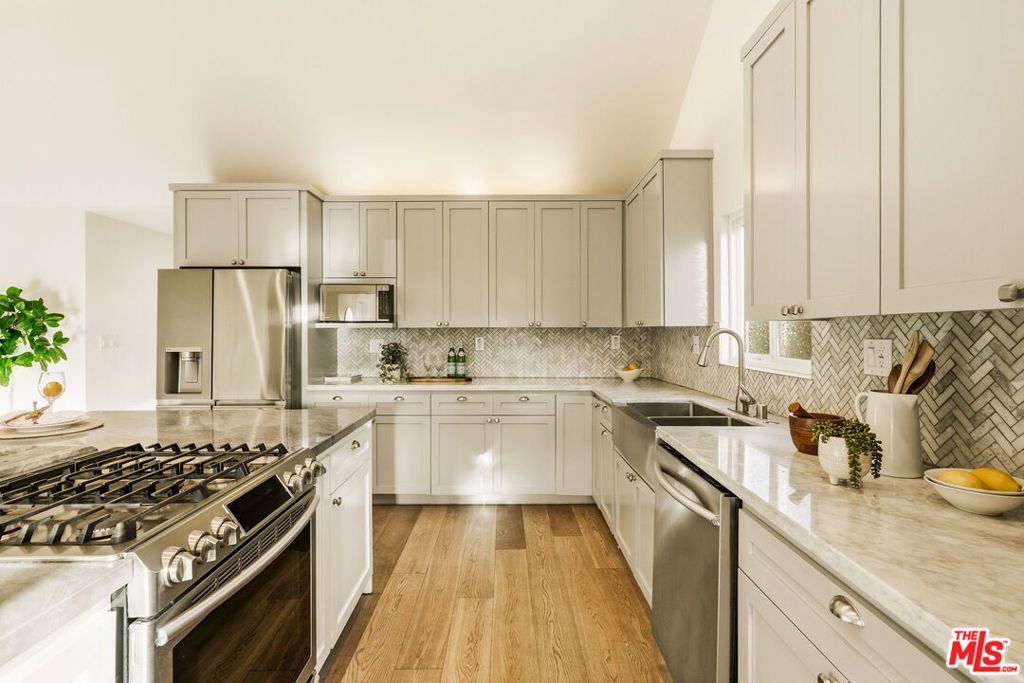 MLS #26772117 image #21