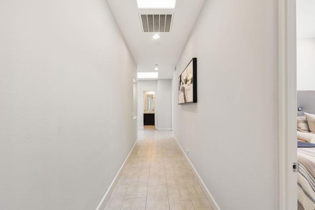 461 White Horse Trail, Palm Desert CA: https://media.crmls.org/mediaz/a6a4f856-3b2d-4ec4-8497-5477a8dc6552.jpg