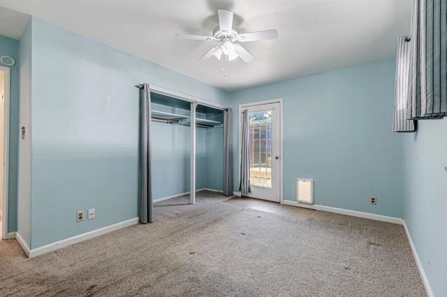263 Maple Street, Hollister CA: https://media.crmls.org/mediaz/a6a5047a-032f-436f-af3a-4797265ef477.jpg