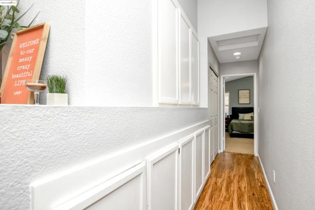 3061 Browning Ct, Brentwood CA: https://media.crmls.org/mediaz/a6a5bd87-bdc8-46ad-b704-cc22d2043db7.jpg
