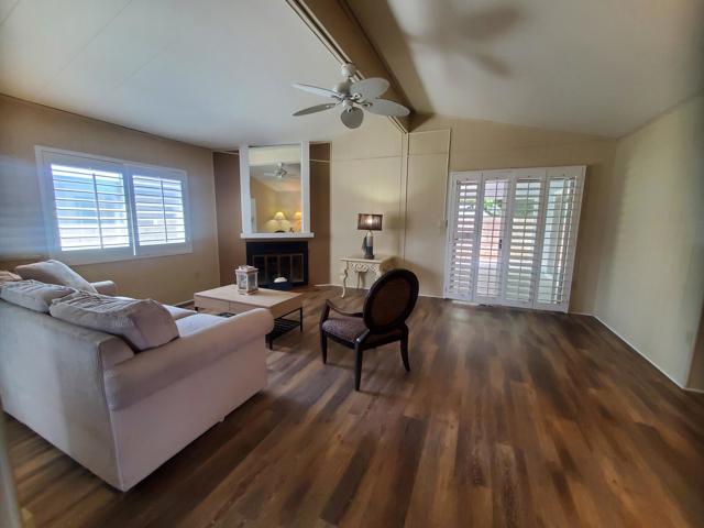 74647 Azurite E Circle, Palm Desert CA: https://media.crmls.org/mediaz/a6a5c366-a7bc-448b-9c51-7196ca1aa797.jpg