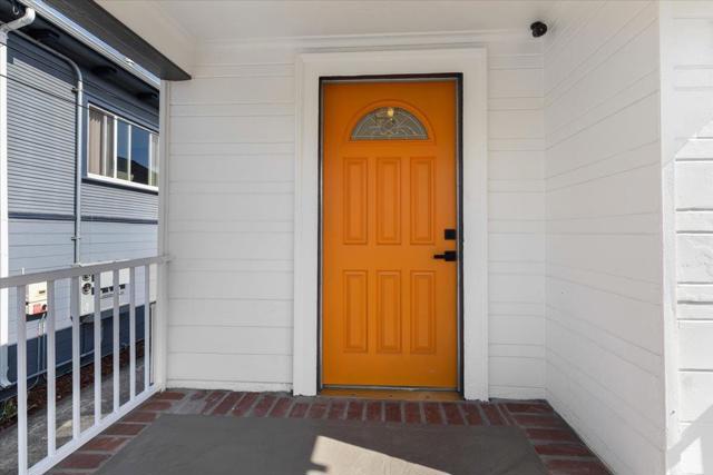1237 Ashby Avenue, Berkeley CA: https://media.crmls.org/mediaz/a6a5ee58-e396-4734-a118-a72b6d518868.jpg