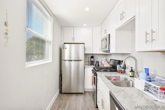 931 21st, San Diego CA: https://media.crmls.org/mediaz/a6a62d81-6eb3-4660-9902-2339a524467d.jpg