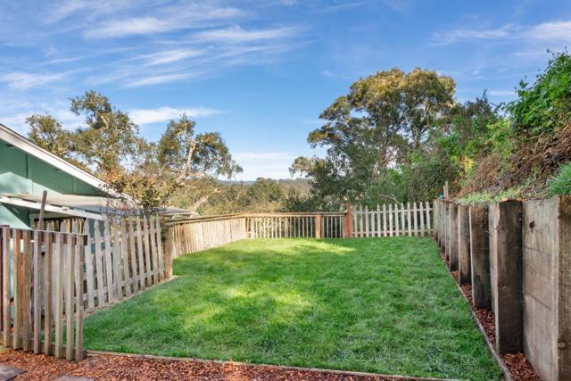 630 Encino Drive, Aptos CA: https://media.crmls.org/mediaz/a6a6d232-c609-4616-8093-833e33f7fb6e.jpg