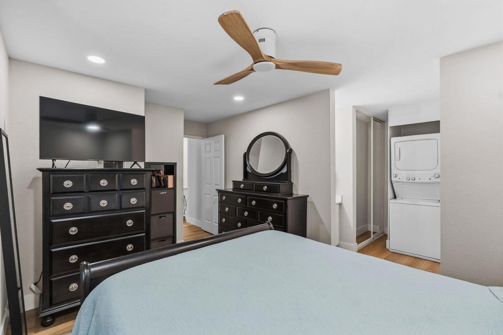 3961 Hortensia Street - photo 12