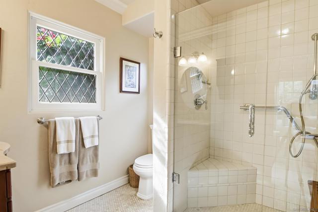 3039 Dumas Street, San Diego CA: https://media.crmls.org/mediaz/a6a75250-6848-426f-a352-45dc4e546291.jpg