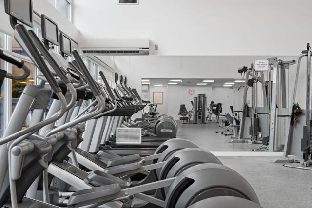 300 Berry Street, San Francisco CA: https://media.crmls.org/mediaz/a6a80c81-b92b-4ce2-9a29-718cd5cf6f0e.jpg