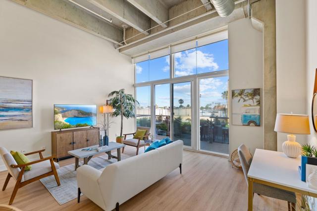 Detail Gallery Image 4 of 31 For 550 Seagaze Dr #19,  Oceanside,  CA 92054 - 1 Beds | 1 Baths