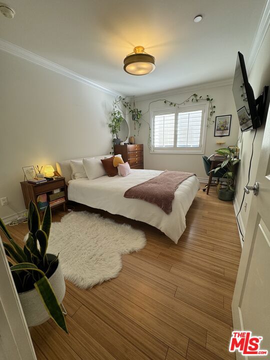 1828 Glendon Avenue, Los Angeles CA: https://media.crmls.org/mediaz/a6aa132d-6021-4c74-a360-0a8a0e5f519e.jpg
