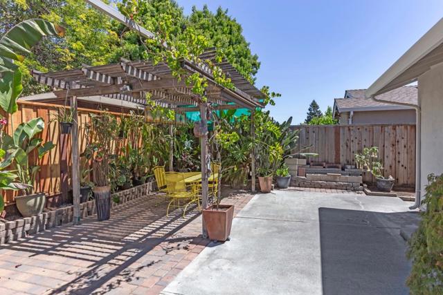 3166 Balmoral Drive, San Jose CA: https://media.crmls.org/mediaz/a6aa3fc3-c3fa-4488-aa2e-baba84509019.jpg