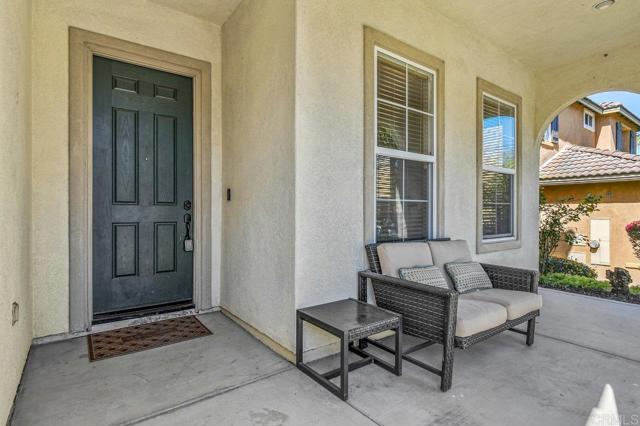 Detail Gallery Image 5 of 38 For 418 Corte Calypso, Chula Vista,  CA 91914 - 4 Beds | 2/1 Baths