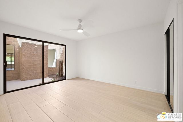 6 Joya Drive, Palm Desert CA: https://media.crmls.org/mediaz/a6ab5cbc-b4ea-4a31-b33e-a7ff84776613.jpg