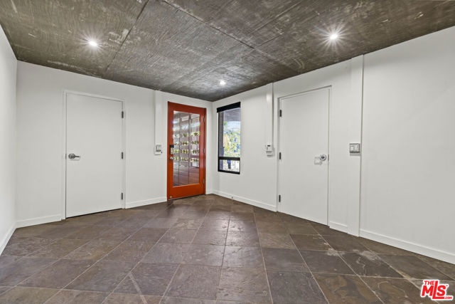 2222 Bancroft Avenue, Los Angeles CA: https://media.crmls.org/mediaz/a6ace11b-5a82-443c-91cc-13428f4f6fe2.jpg