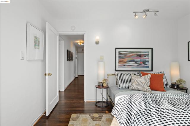 209 Behrens St, El Cerrito CA: https://media.crmls.org/mediaz/a6acfa1a-b86b-432c-bf77-9f6810a251bf.jpg