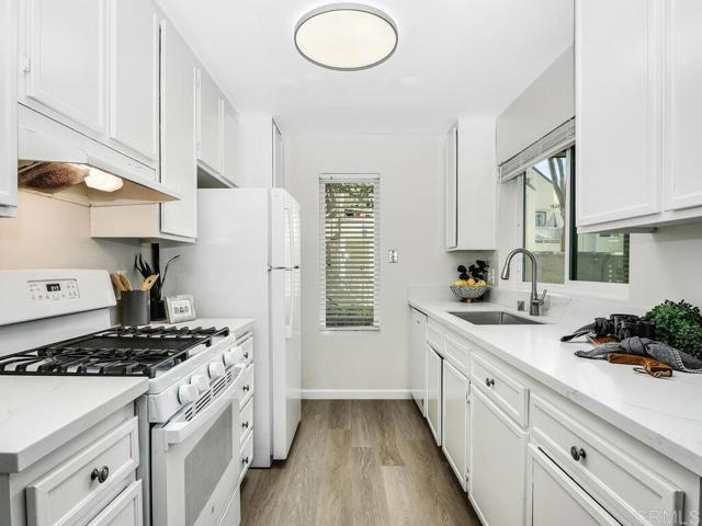 Image 10 of 31 For 8358 New Salem Street 29