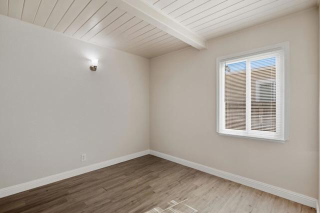 957 Oakwood Avenue, Vallejo CA: https://media.crmls.org/mediaz/a6ad2829-e564-4db5-9b72-a089426b2a7d.jpg