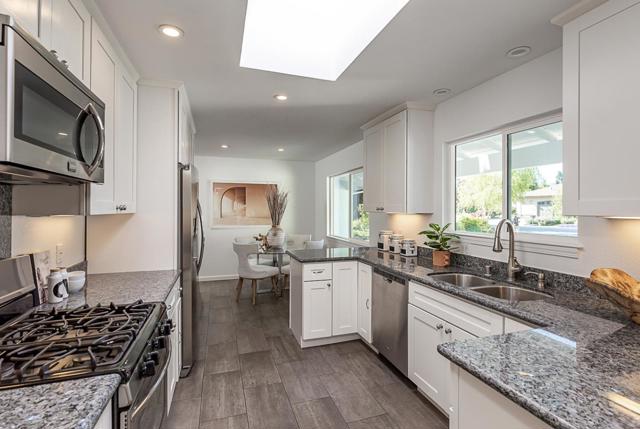 Image 5 of 32 For 1385 Montclaire Court