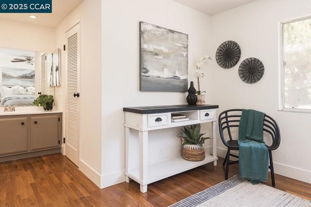 881 Autumn Dr, Walnut Creek CA: https://media.crmls.org/mediaz/a6adfec8-1a3a-4f41-a697-e83c5f8d7e77.jpg