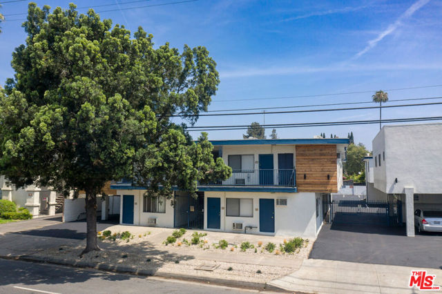 Image 21 of 52 For 15115 Victory Boulevard