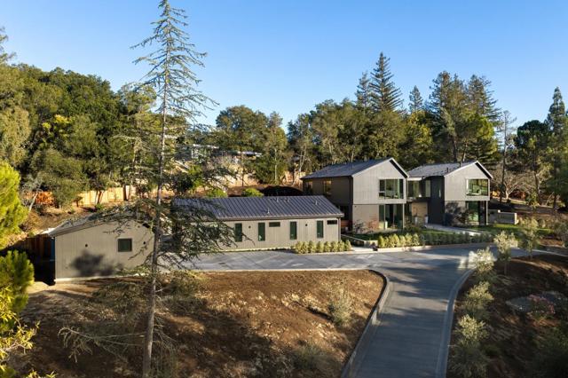 235 Harcross Road, Woodside CA: https://media.crmls.org/mediaz/a6ae0bae-ed6a-4eb4-9a33-08524a754190.jpg
