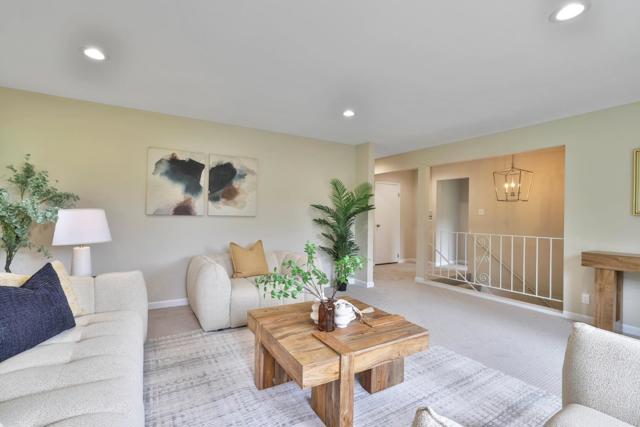 1815 Woodhaven Way, Oakland CA: https://media.crmls.org/mediaz/a6af5a5c-db51-434a-b38a-3945753d0ef1.jpg
