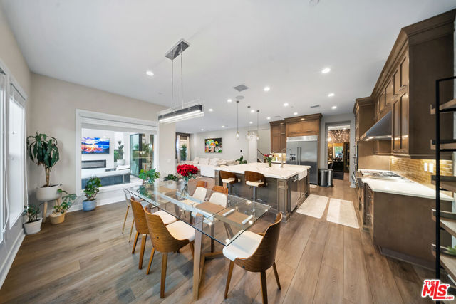 20643 W Wood Rose Court, Porter Ranch CA: https://media.crmls.org/mediaz/a6af7541-c5a4-46e7-b379-394171dceb66.jpg