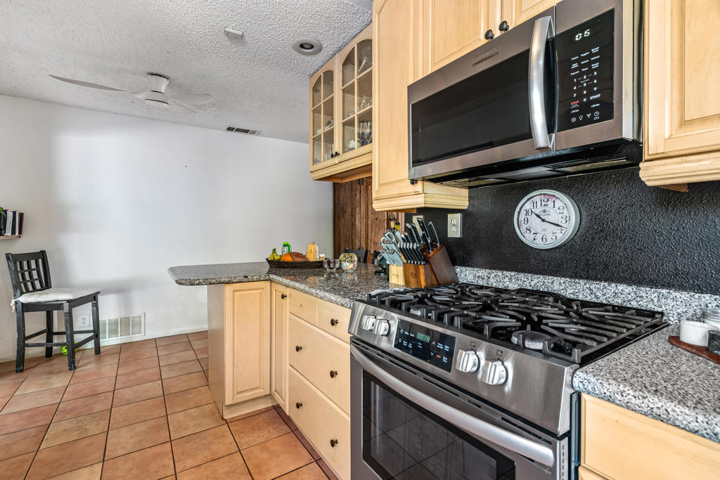 MLS #219139327DA image #19