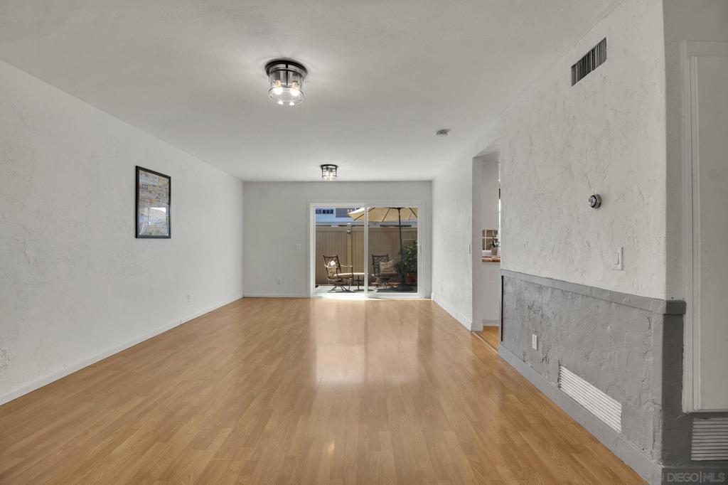 3787 Balboa - photo 11