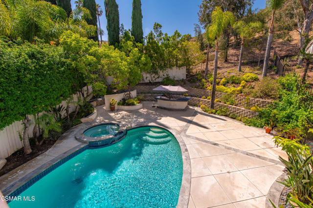 1253 Willsbrook Court, Westlake Village CA: https://media.crmls.org/mediaz/a6b25d41-9128-400d-9cab-abb0a7abfae1.jpg