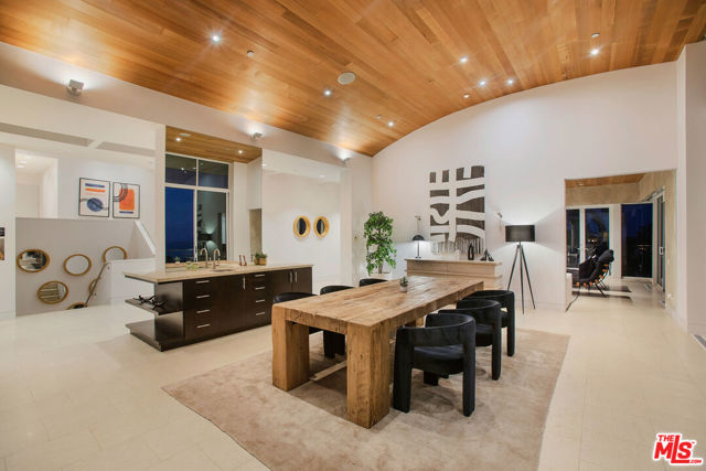 Drew Fenton | 27454 Winding Way Malibu CA | MLS: 7438314