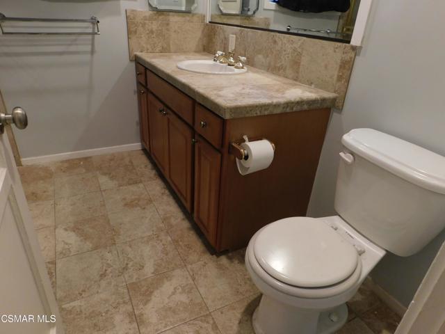 6213 Whitsett Avenue, North Hollywood CA: https://media.crmls.org/mediaz/a6b29b36-8e9d-4b18-82a2-47b992fdf6d7.jpg