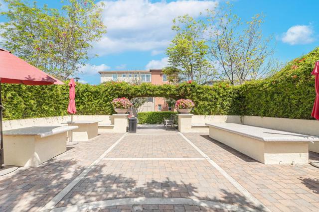 589 Santa Rosalia Terrace, Sunnyvale CA: https://media.crmls.org/mediaz/a6b306ed-fd54-49a2-a2c6-e6423568e1ef.jpg