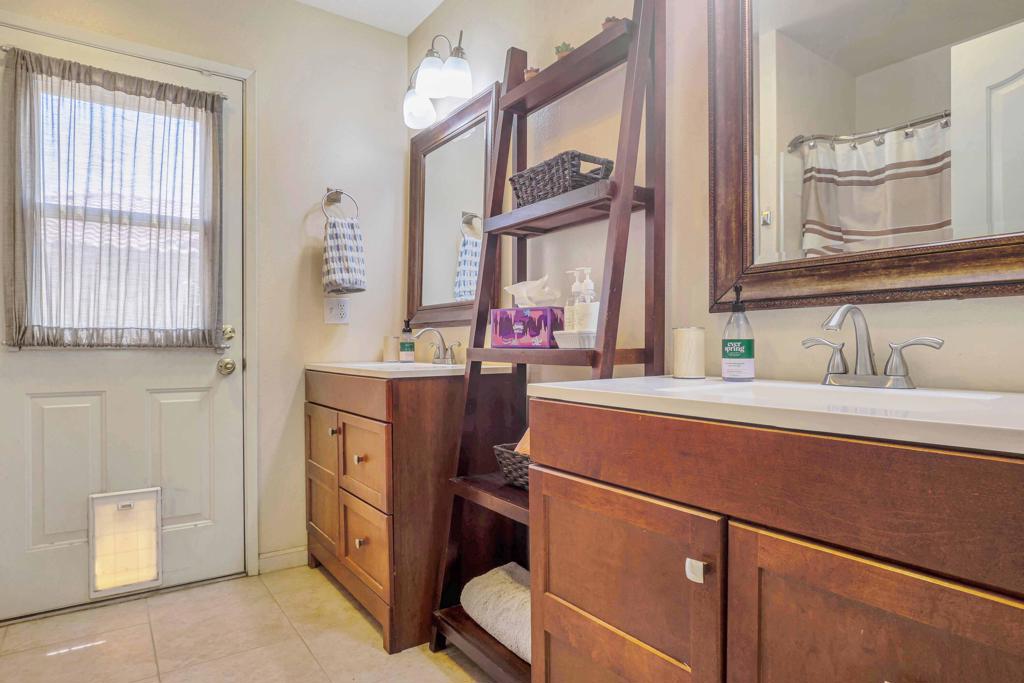MLS #219149578DA image #17