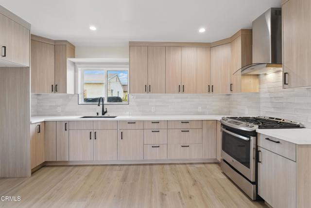 6708 Riverton Avenue, North Hollywood CA: https://media.crmls.org/mediaz/a6b489af-2a93-4e3d-b350-7b52ca9cad43.jpg