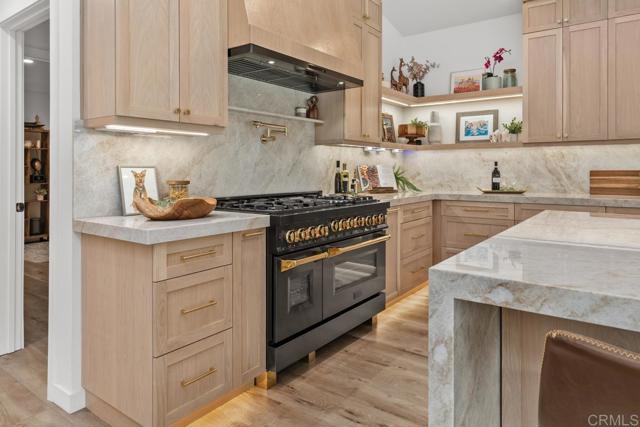 5186 Maynard Street, San Diego CA: https://media.crmls.org/mediaz/a6b50e17-21a7-4bb2-b9f5-f4f0d59d2538.jpg