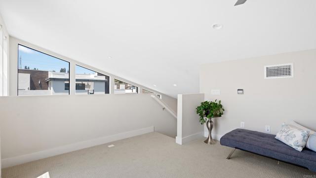 8536 Aspect Drive, San Diego CA: https://media.crmls.org/mediaz/a6b510e8-421b-40ae-8030-c115dbe9f27e.jpg