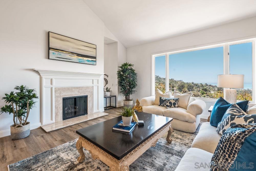 MLS #250041156SD image #16