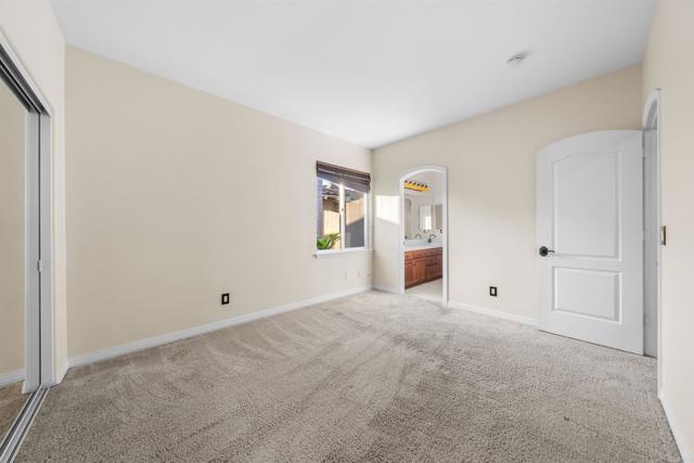 1033 Goldeneye, Carlsbad CA: https://media.crmls.org/mediaz/a6b532ae-17f1-4238-b33f-91d14bc56bbc.jpg