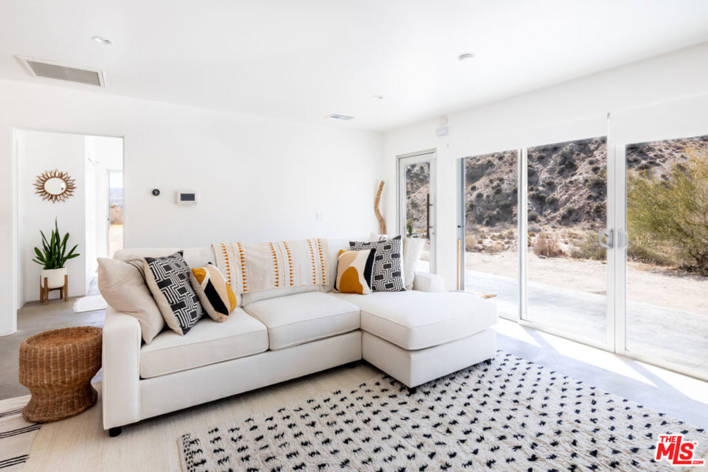 MLS #25498625 image #3