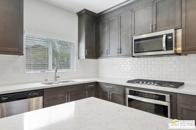 67829 Rio Pecos Drive, Cathedral City CA: https://media.crmls.org/mediaz/a6b8d15c-1400-4cbf-8022-2c59cfaf556c.jpg