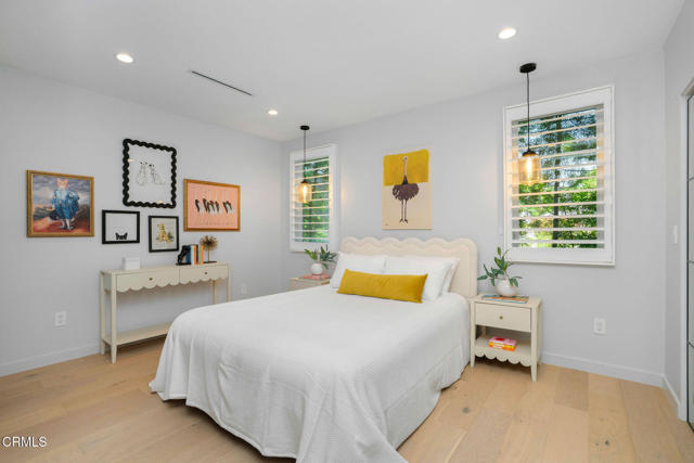 5622 Natick Avenue, Sherman Oaks CA: https://media.crmls.org/mediaz/a6b946f4-9aee-4773-919b-ec6e0df5fa6a.jpg