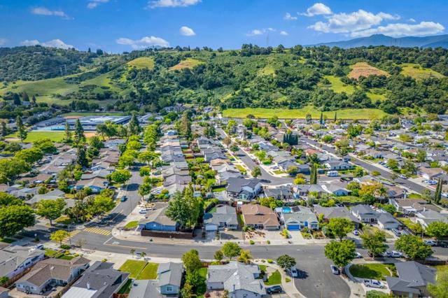 702 Cree Drive, San Jose CA: https://media.crmls.org/mediaz/a6b99984-379c-496d-89a8-f118ea9f3ae2.jpg