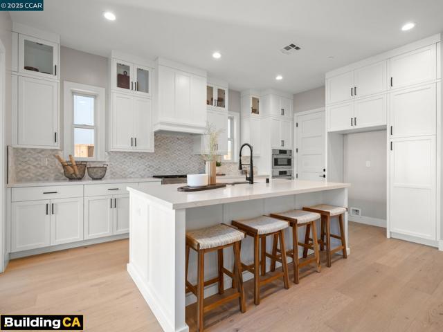 Image 7 of 35 For 251 Haleena Place