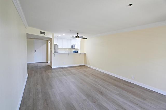 Image 7 of 25 For 5990 Dandridge Ln  188